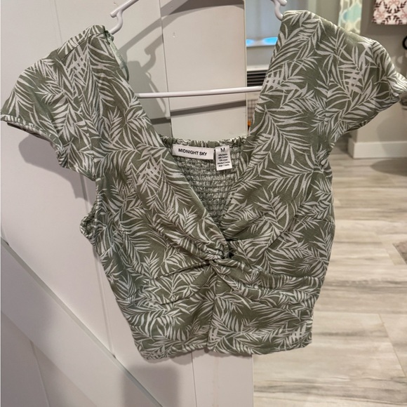 Midnight Sky Color Green Size Medium - Picture 1 of 3